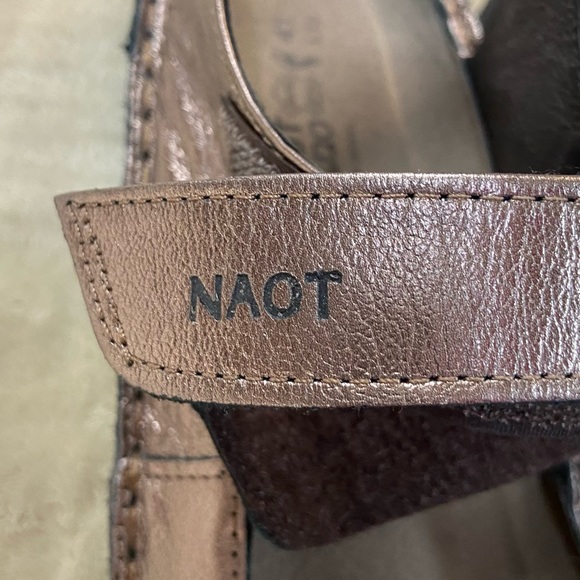 NAOT Hook and Loop Sandals size 41 - Picture 2 of 11